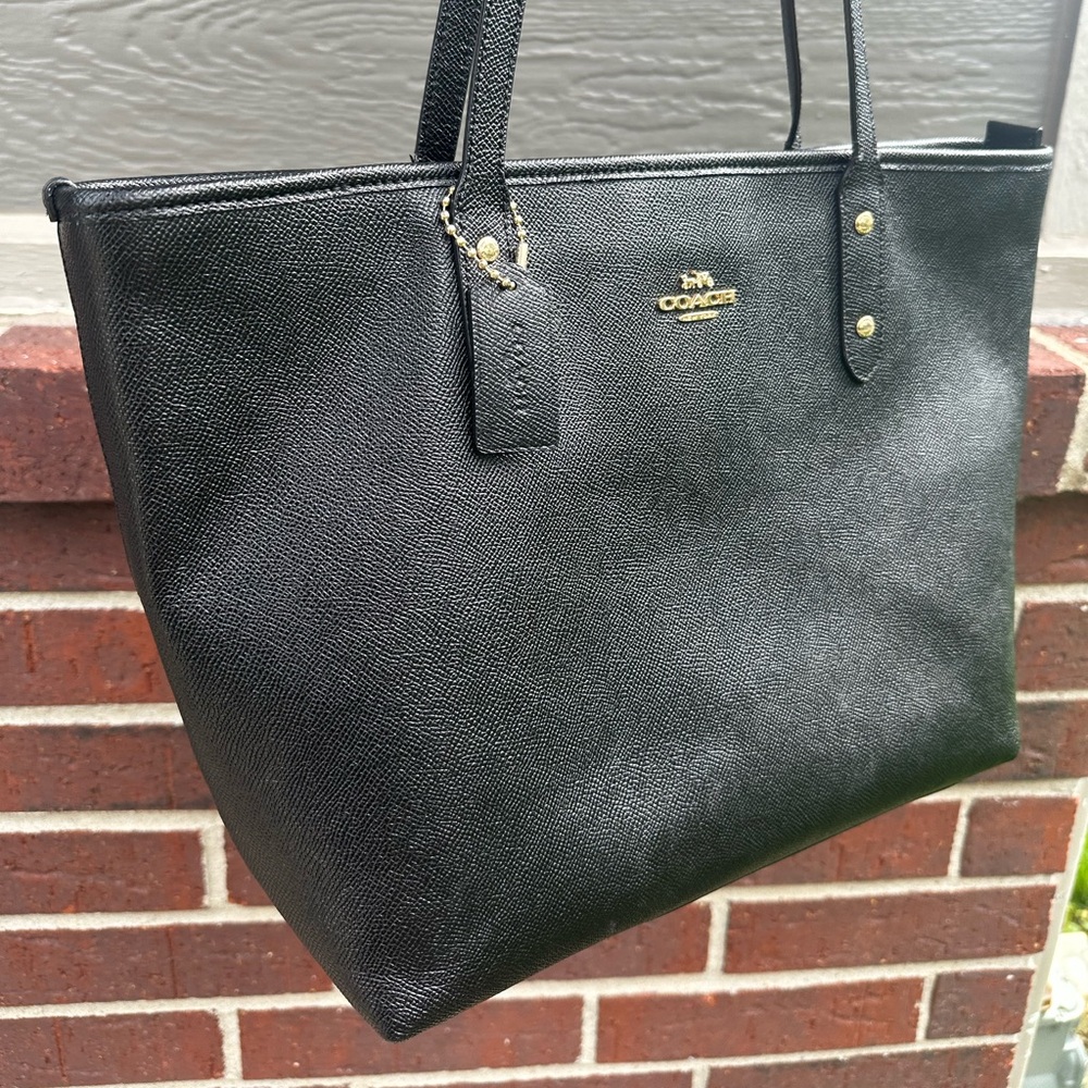 COACH Tote